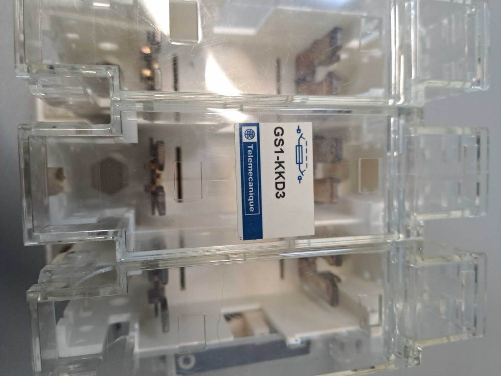 TÉLÉMÉCANIQUE  GS1KKD3