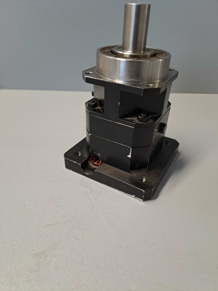 SUMER NR8010LD22LH1P124C