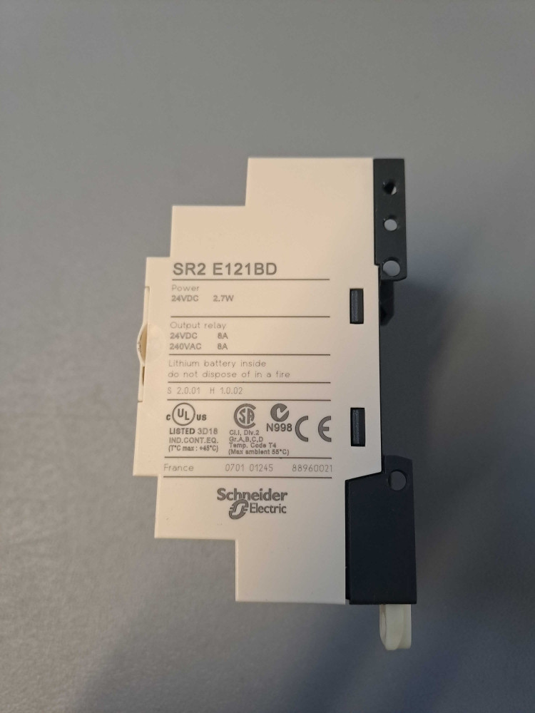 SCHNEIDER SR2E121BD