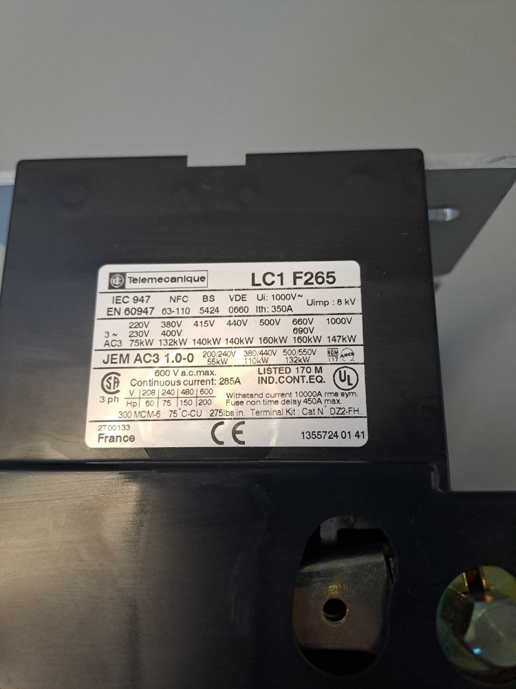 TÉLÉMÉCANIQUE  LC1F265