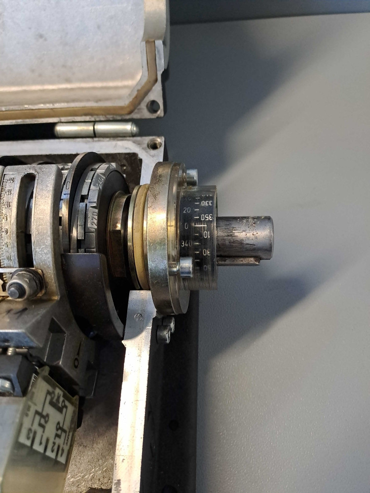 BALLUFF BSW492WF20L3