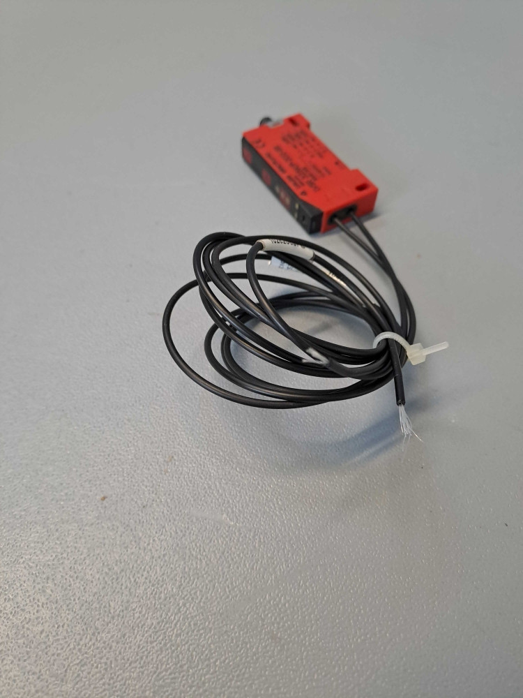 LEUZE ELECTRONIC LVSR325KP202S8