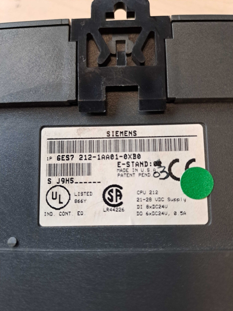 SIEMENS 6ES7212-1AA01-0XB0