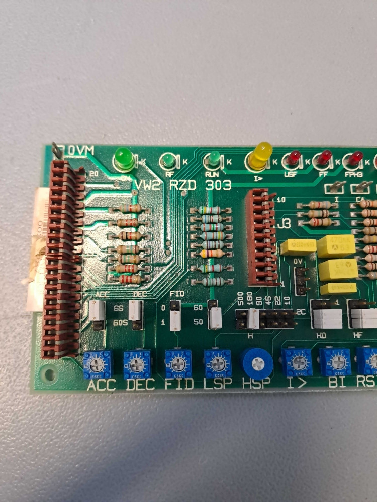 TÉLÉMÉCANIQUE  VW2RZD303