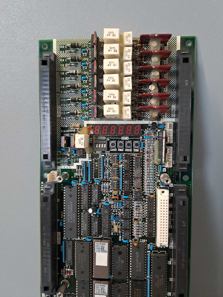 MITSUBISHI  BN624E904G52