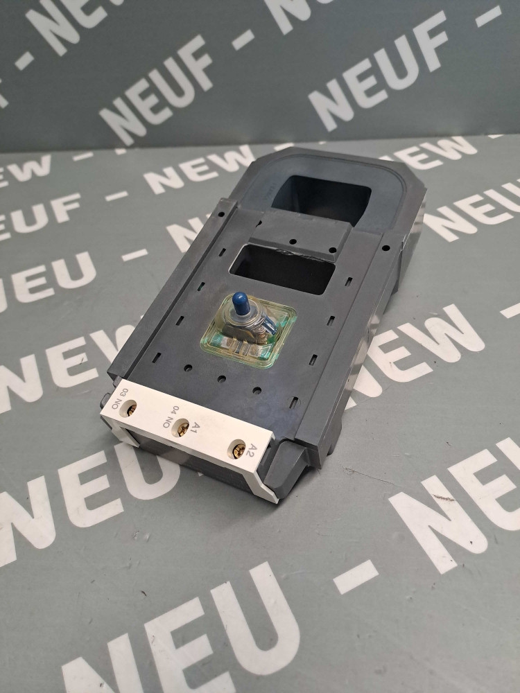 TÉLÉMÉCANIQUE  LX1FL220