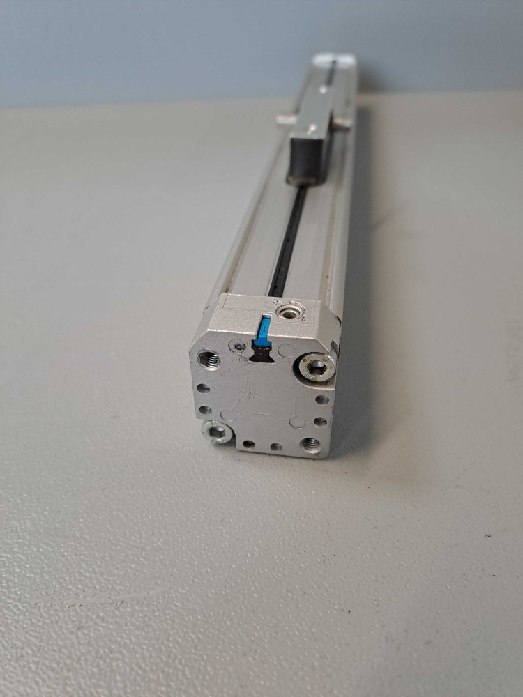 FESTO  DGP18200PPVABFK