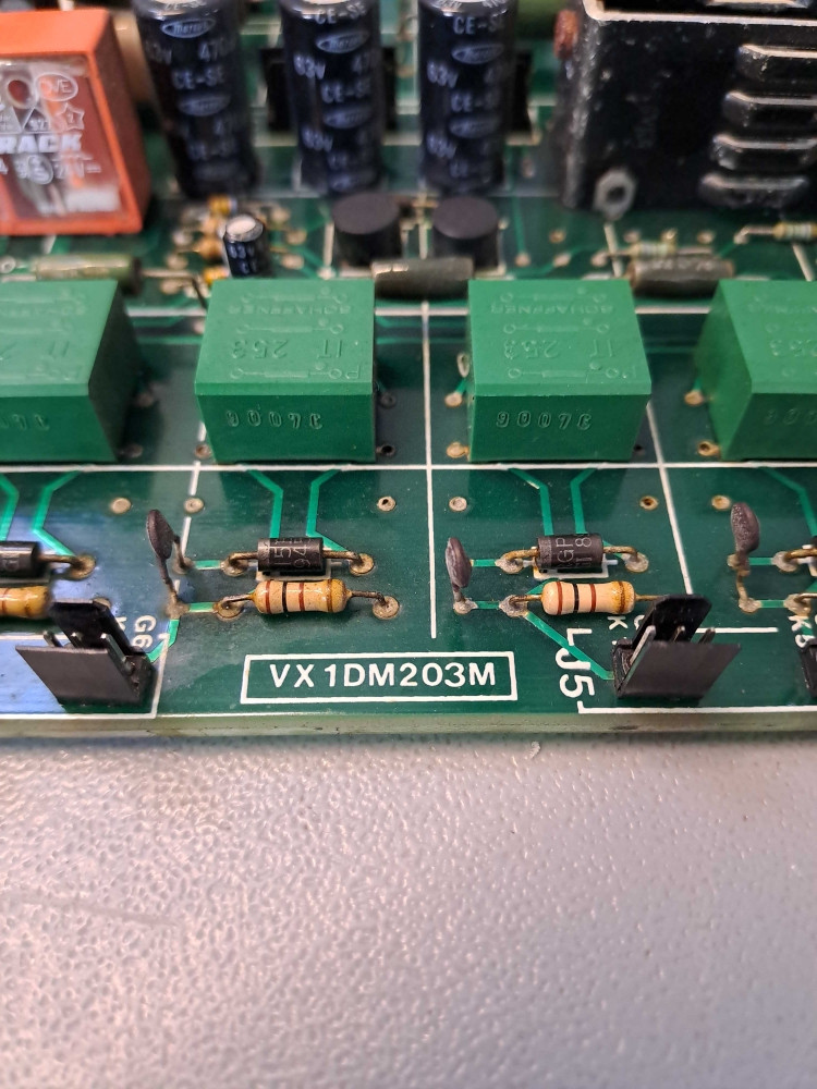 SCHNEIDER  VX1DM203M