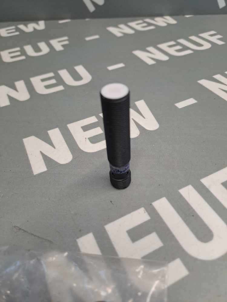 TÉLÉMÉCANIQUE  XS1M12PAW01D