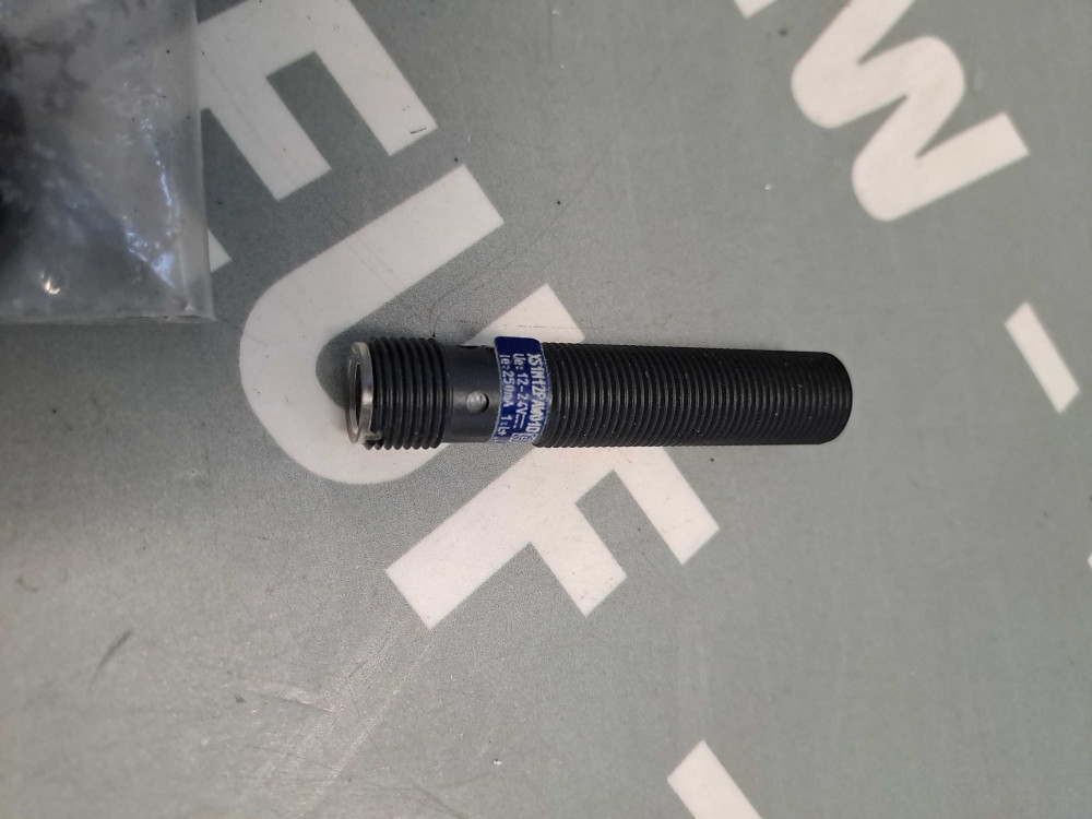 TÉLÉMÉCANIQUE  XS1M12PAW01D