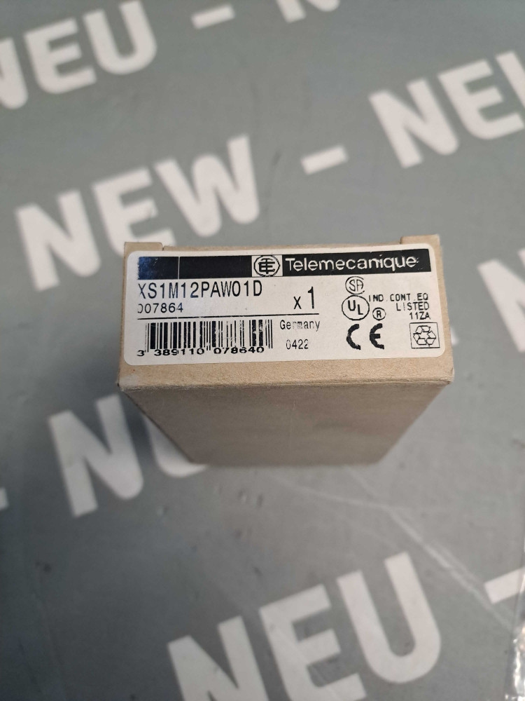 TÉLÉMÉCANIQUE  XS1M12PAW01D