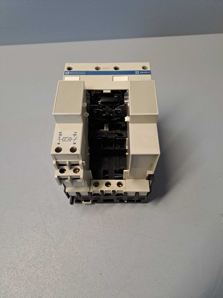 TÉLÉMÉCANIQUE  LD5LB130