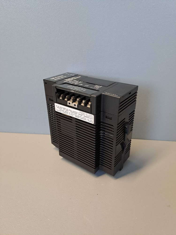 GE FANUC IC693PWR330