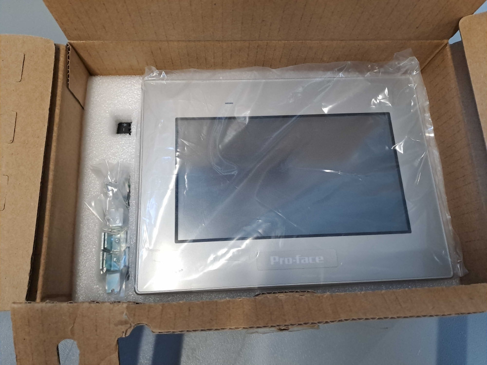 PROFACE  PFXST6400WAD