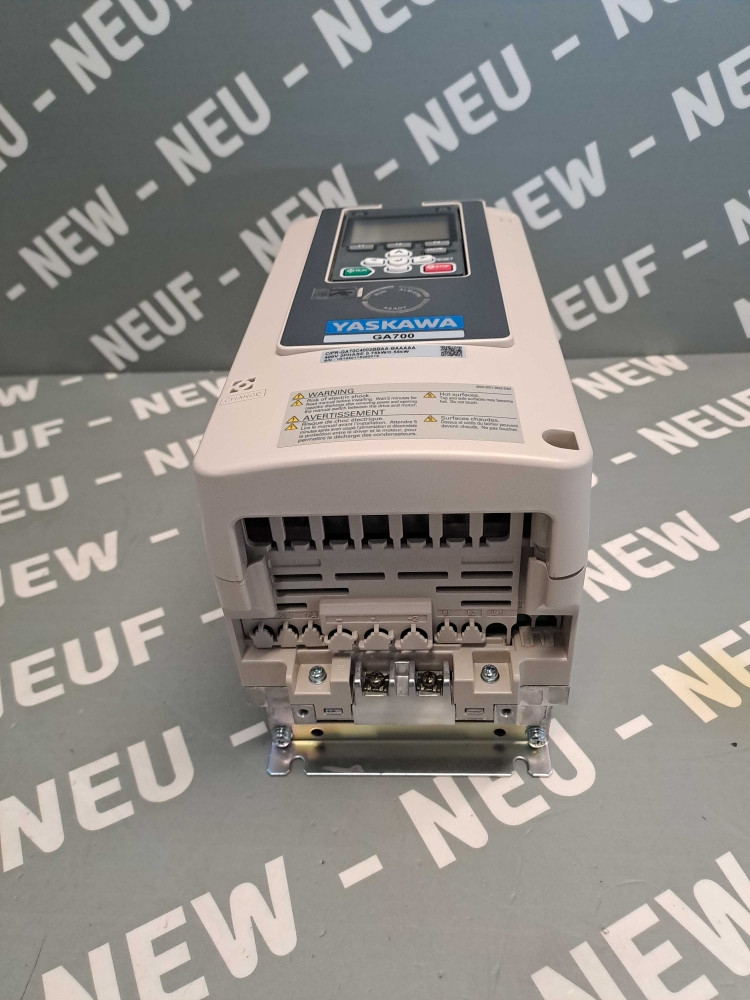 YASKAWA  CIPR-GA70C4002BBAA-BAAAAA