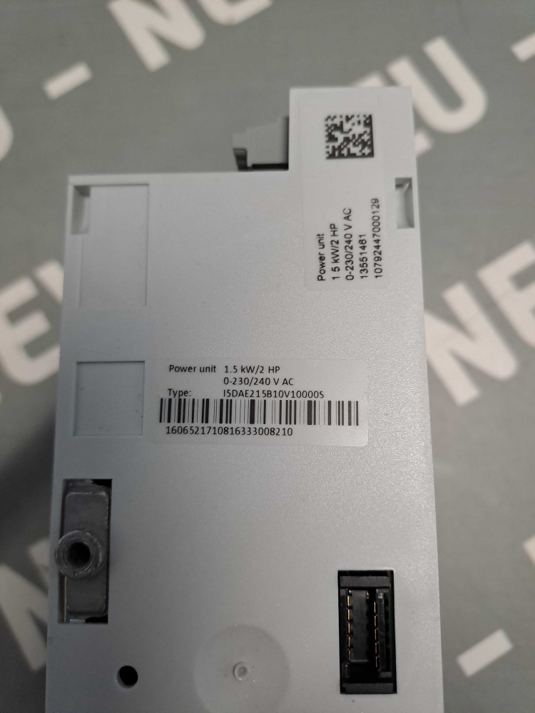 LENZE I5DAE215B10V10000S