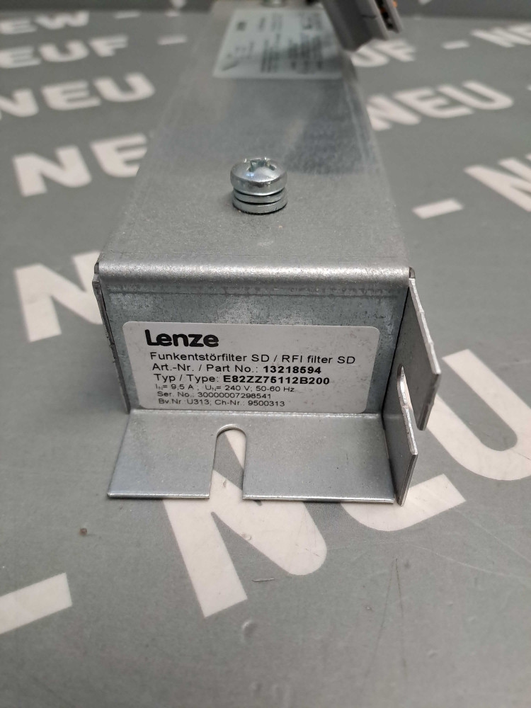 LENZE E82ZZ75112B200