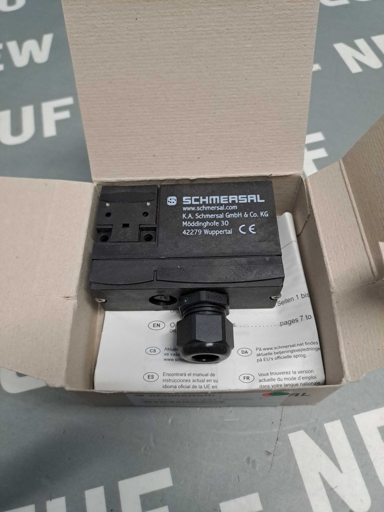 SCHMERSAL AZM17011ZK