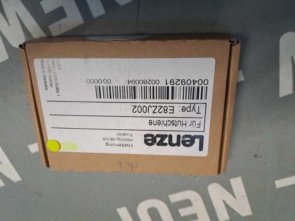 LENZE E82ZJ002
