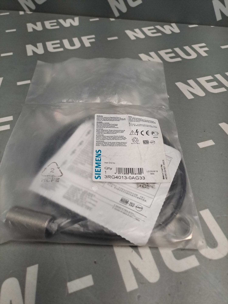 SIEMENS 3RG40130AG33