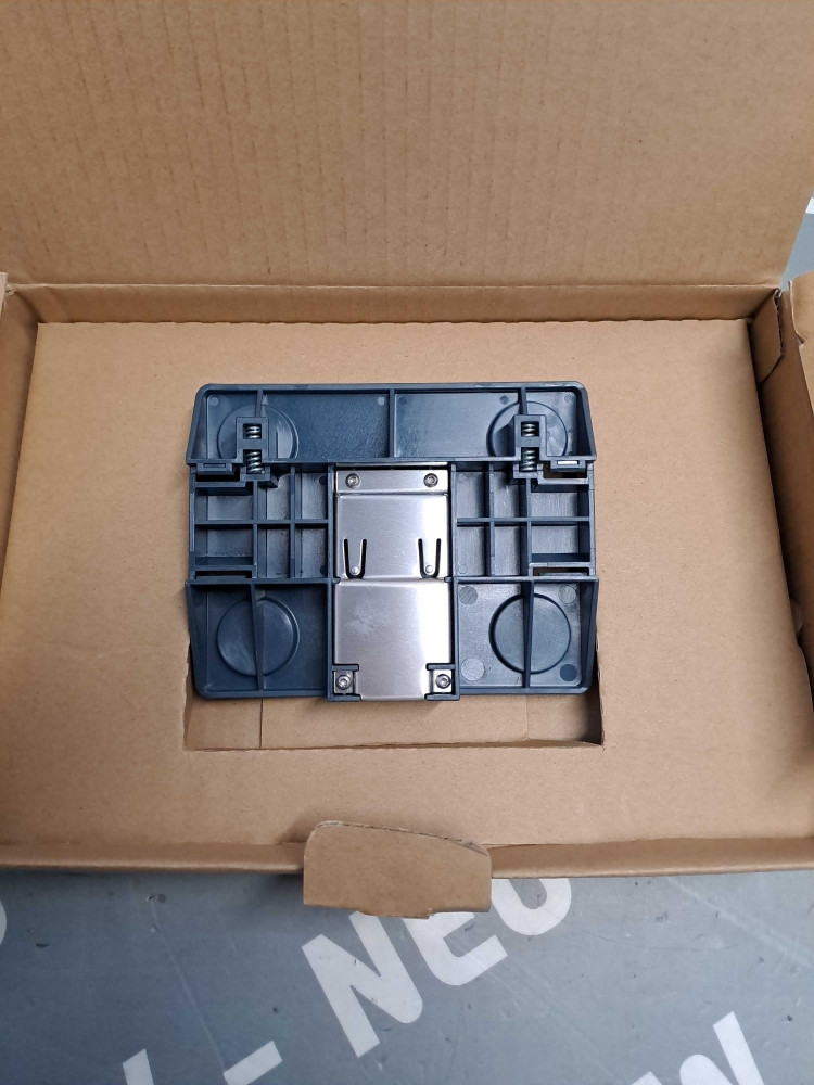 PROFACE  PFXZXMADSA1