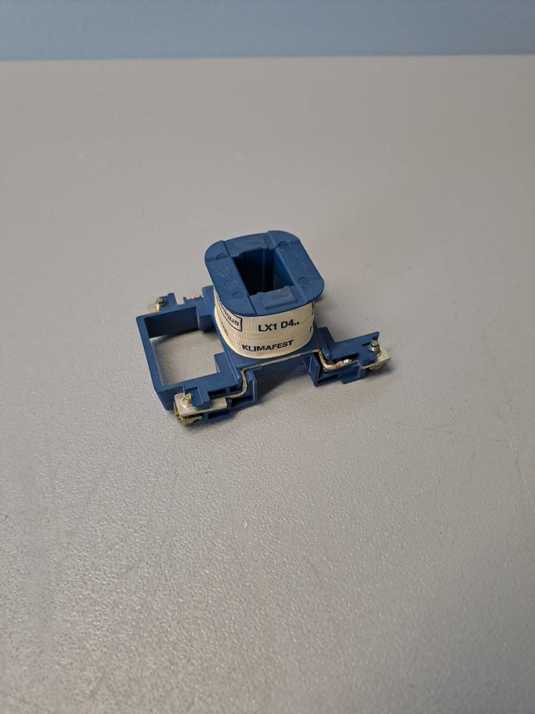 TÉLÉMÉCANIQUE  LX1D4M7