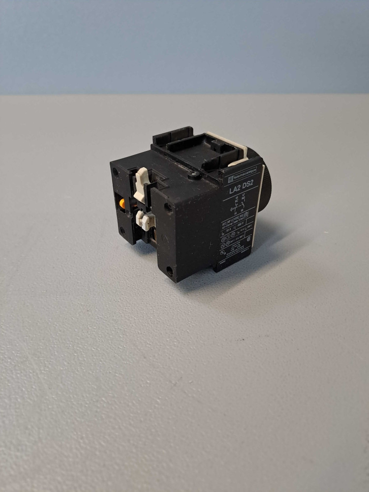 TÉLÉMÉCANIQUE  LA2DS2