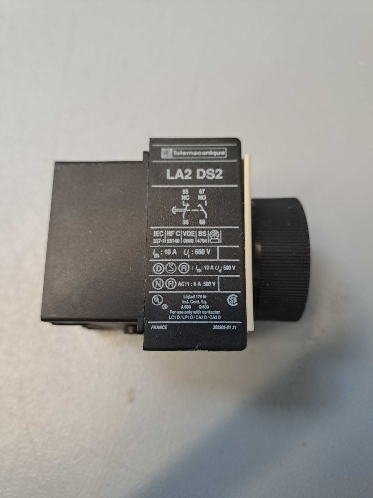 TÉLÉMÉCANIQUE  LA2DS2