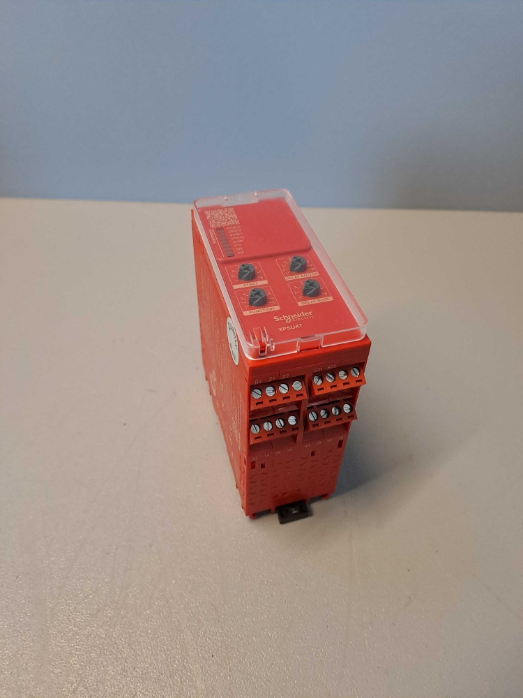 SCHNEIDER  XPSUAT13A3AP