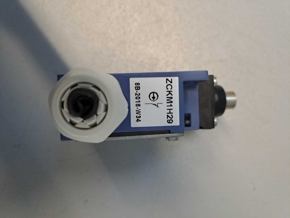 TÉLÉMÉCANIQUE  ZCKM1H29