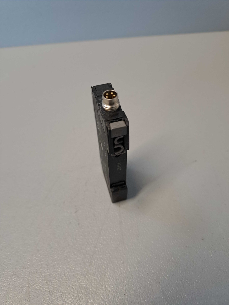 BAUMER FVDK10P67Y0S35A