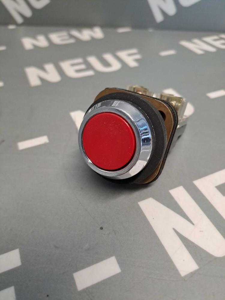 TÉLÉMÉCANIQUE  XB2MA41