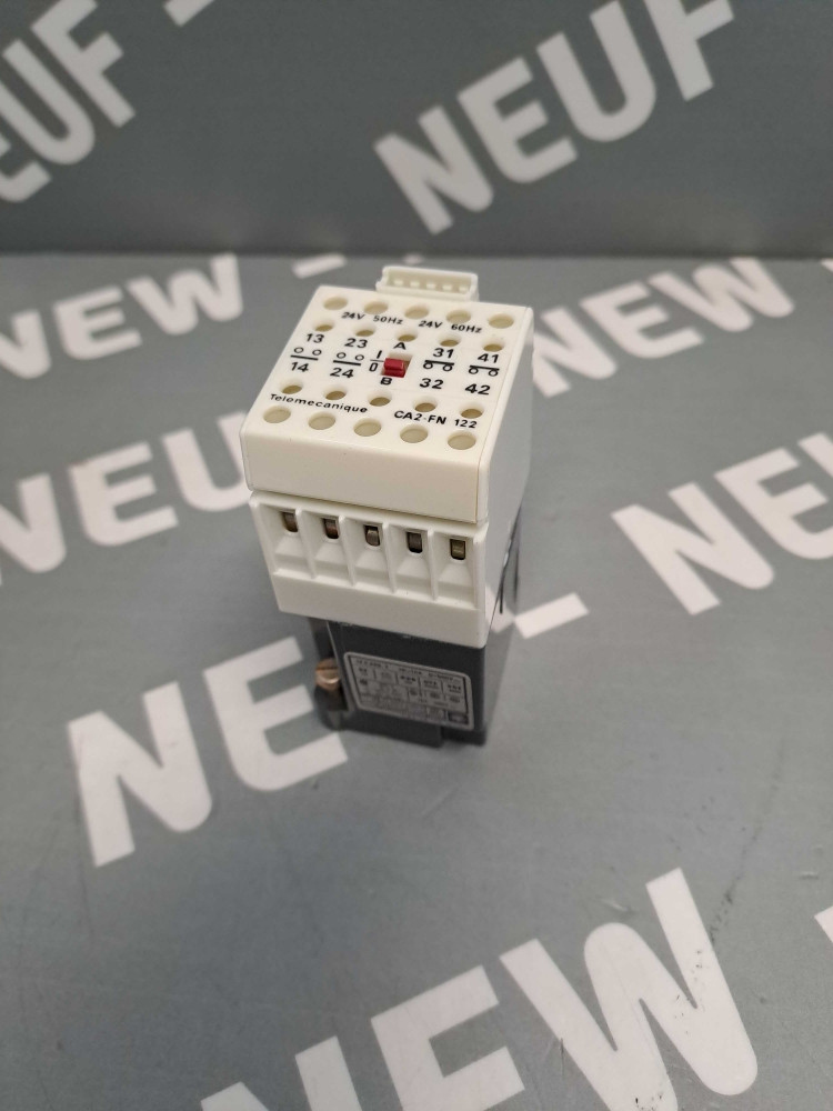 TÉLÉMÉCANIQUE  CA2FN122