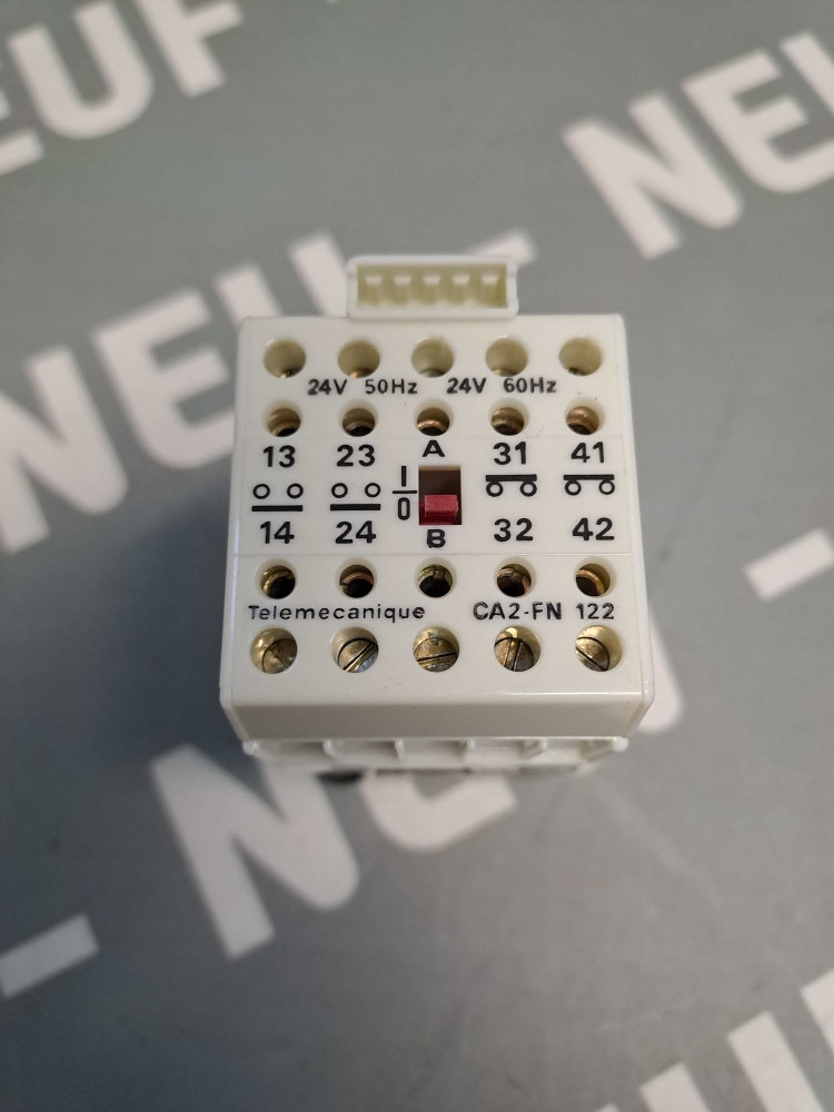TÉLÉMÉCANIQUE  CA2FN122