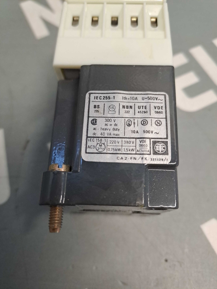 TÉLÉMÉCANIQUE  CA2FN222