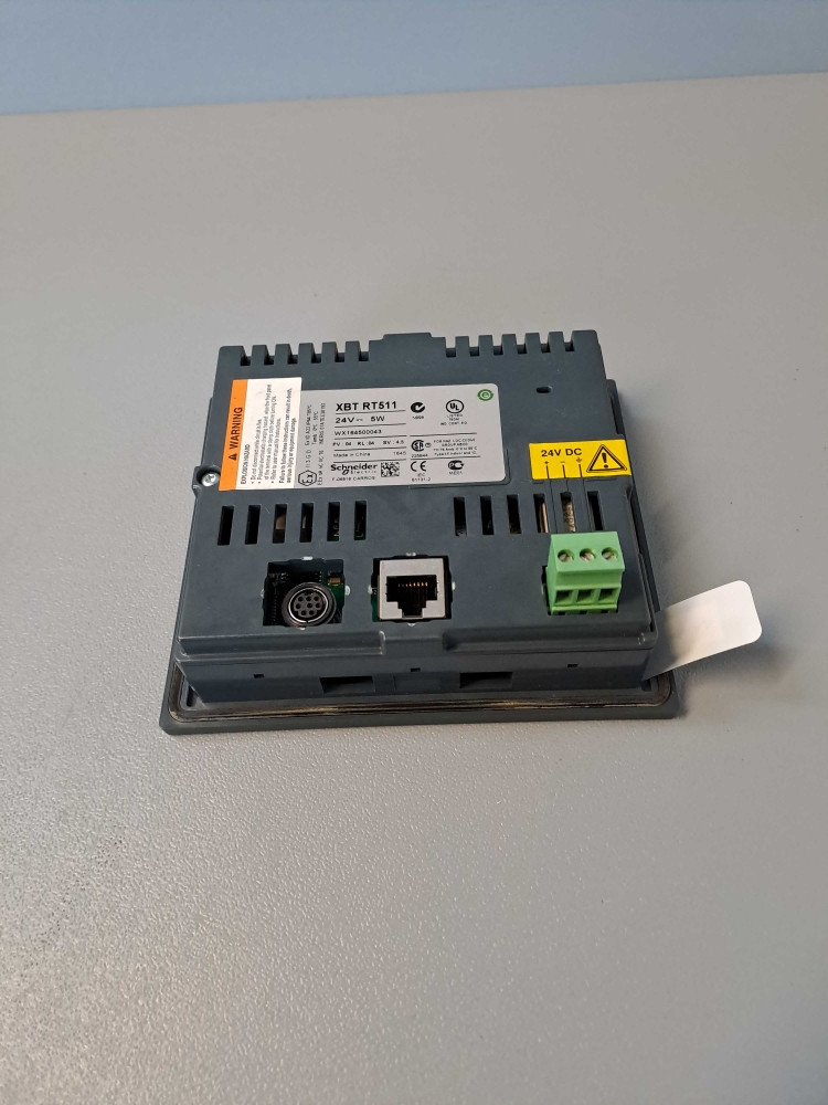 SCHNEIDER  XBT-RT511