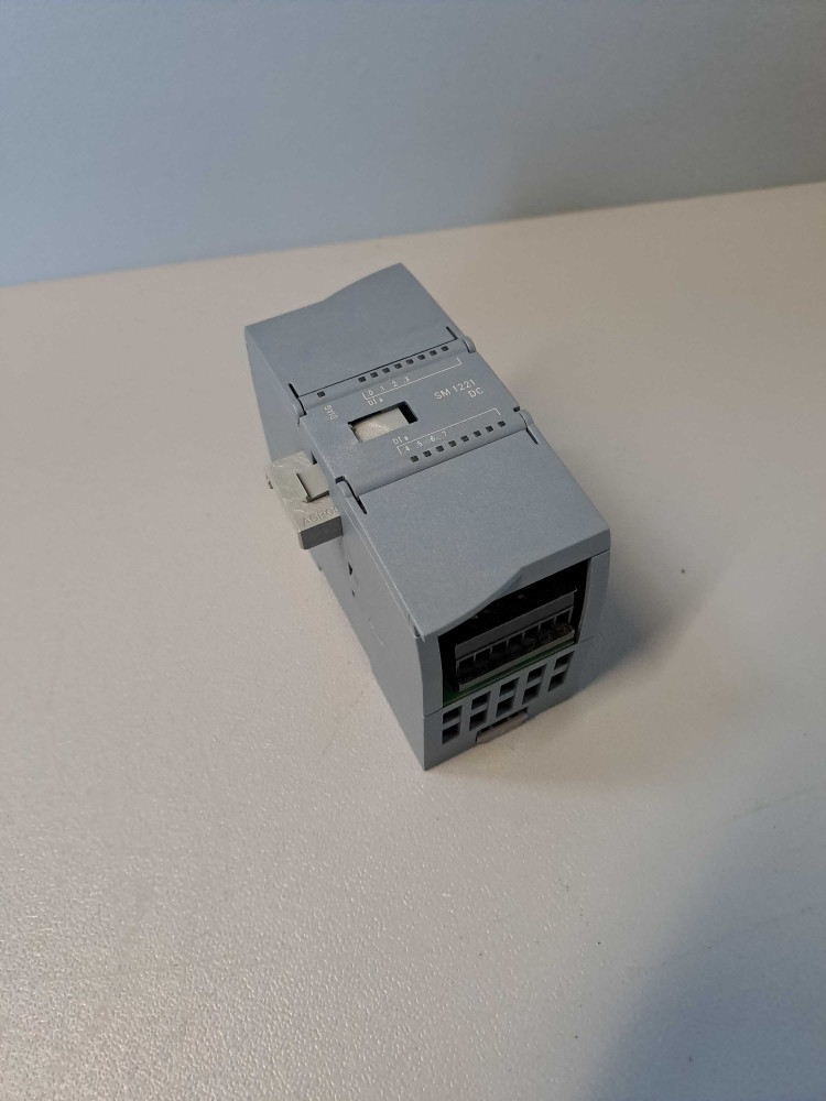 SIEMENS  6ES72211BF320XB0