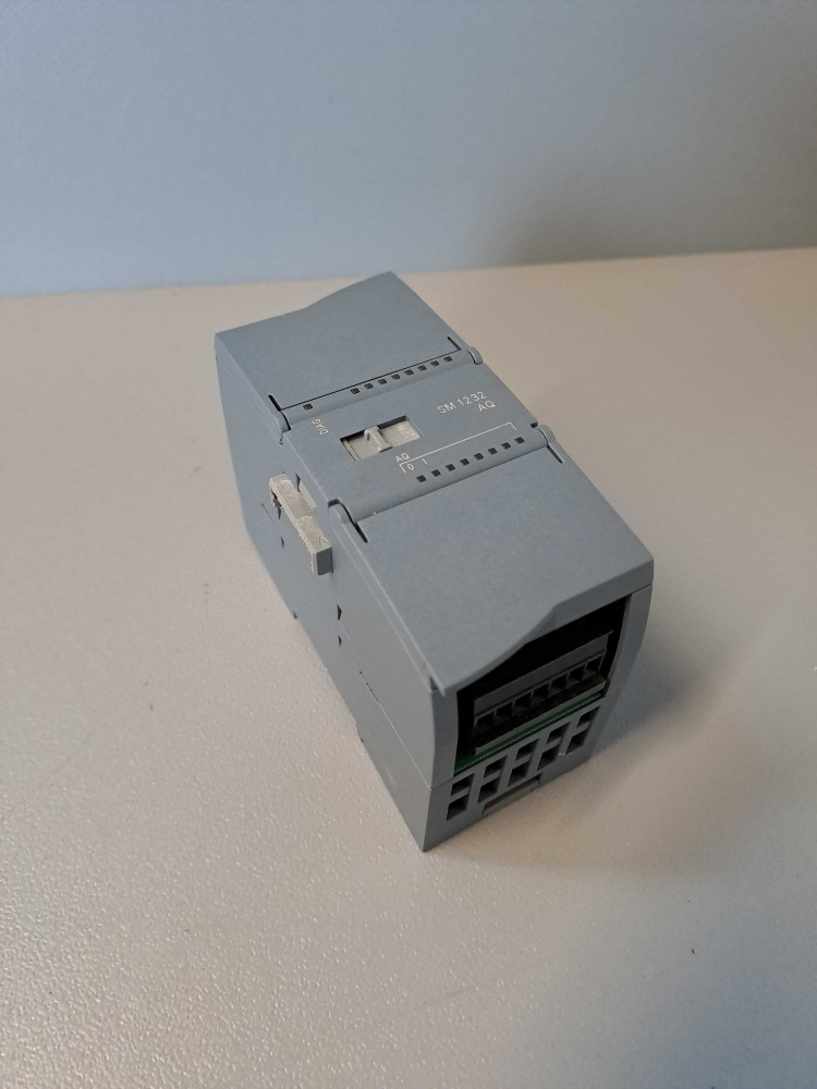 SIEMENS 6ES72324HB320XB0