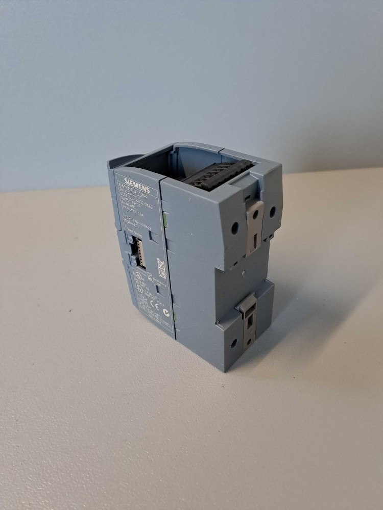 SIEMENS  6ES72231BH320XB0