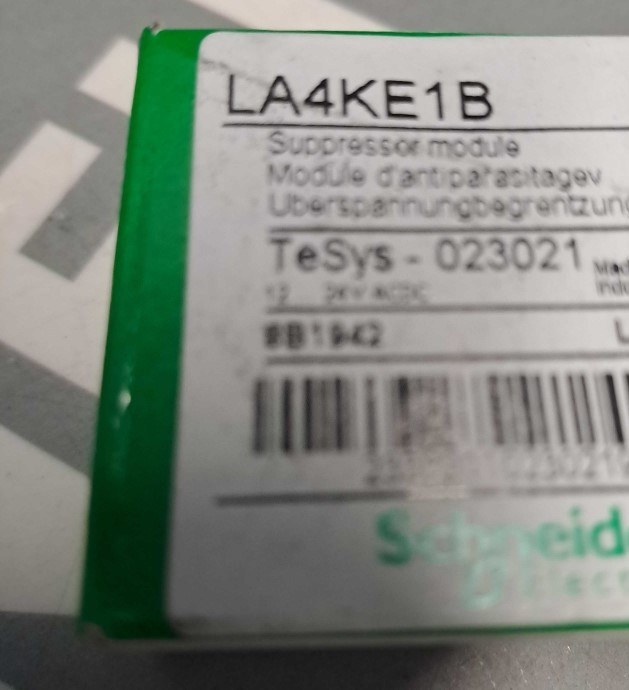 SCHNEIDER  LA4KE1B