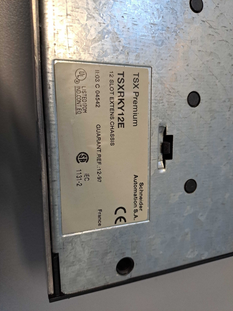 SCHNEIDER TSXRKY12E