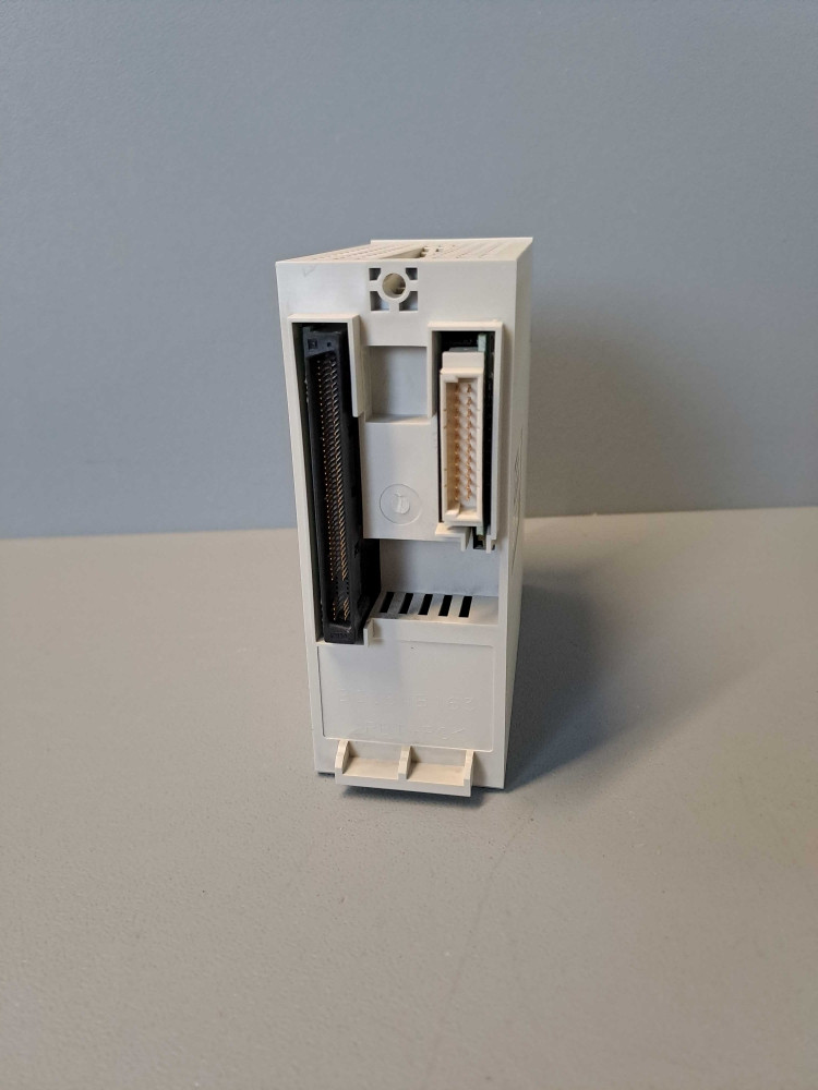 MITSUBISHI  MRJ2MP8B