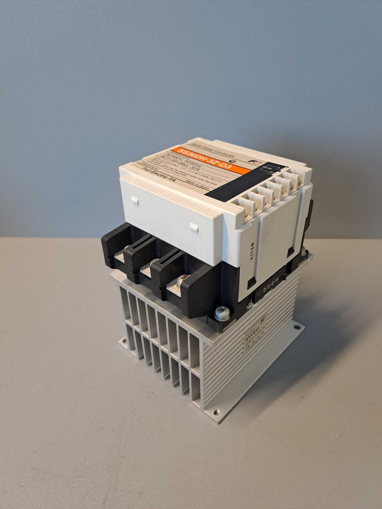 FUJI ELECTRIC SS302H3ZD3