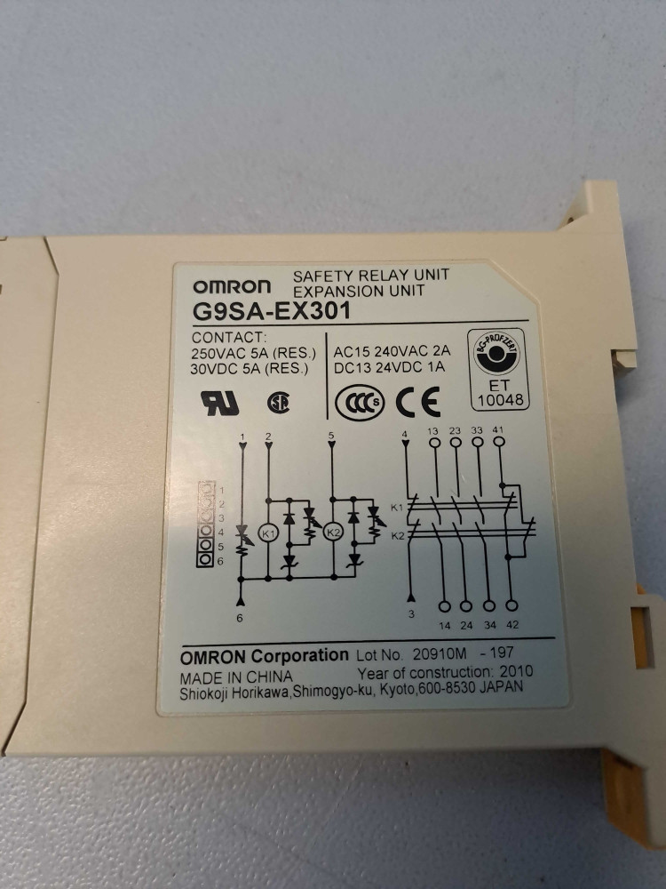 OMRON G9SAEX301