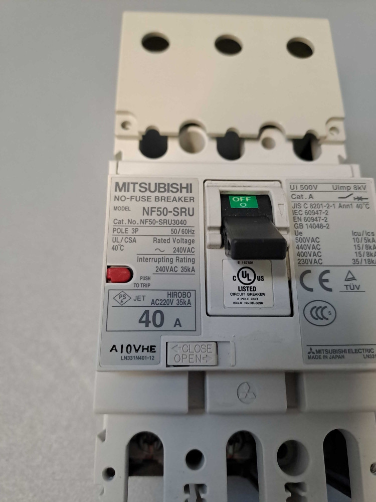 MITSUBISHI  NF50SRU3P40A