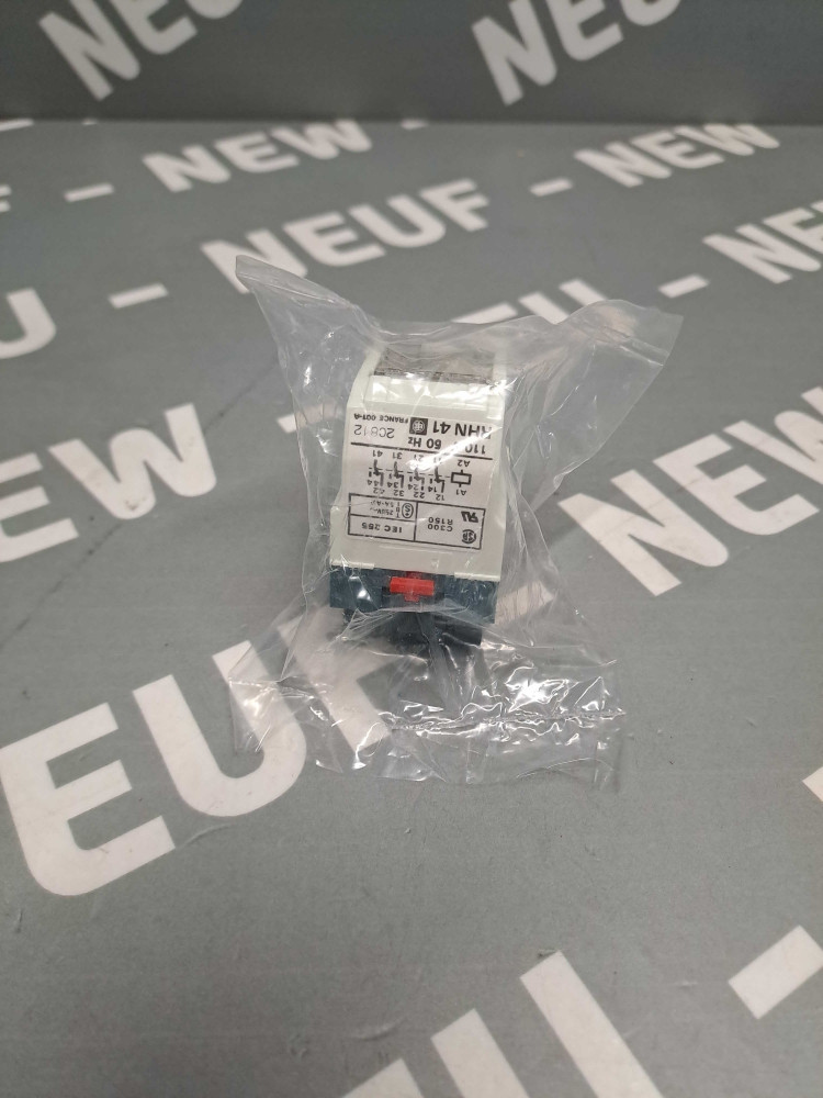 TÉLÉMÉCANIQUE  RHN41 110V