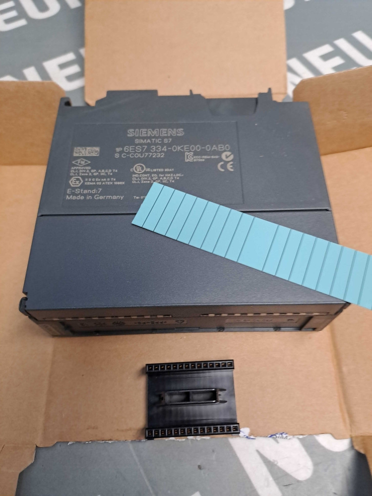 SIEMENS  6ES7334-0KE00-0AB0