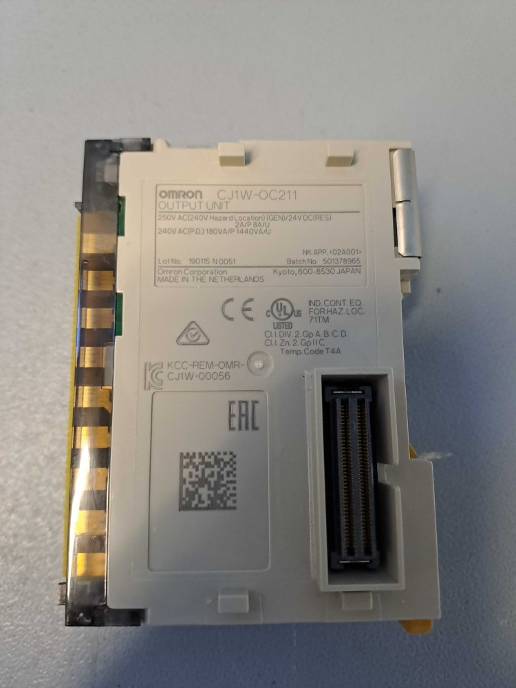 OMRON CJ1W0C211