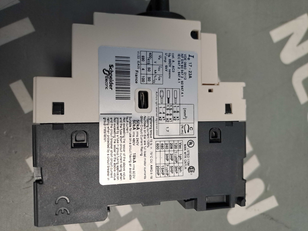 TÉLÉMÉCANIQUE  GV2P21