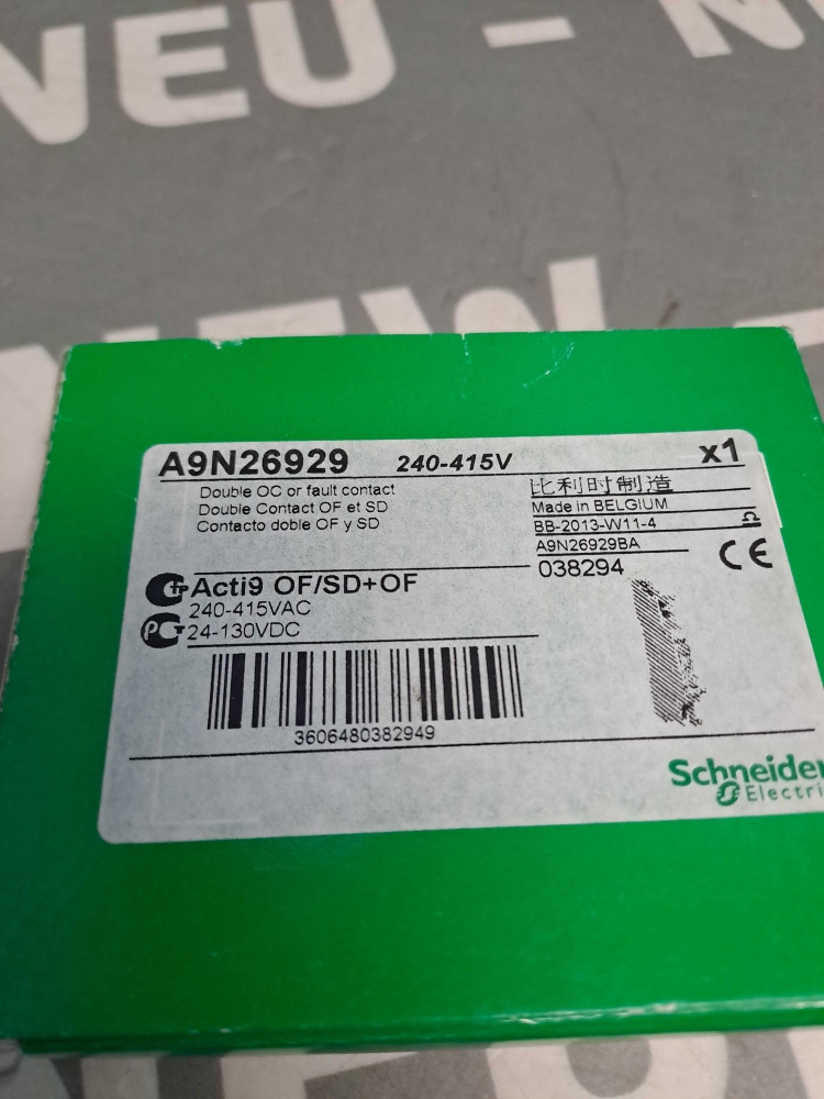 SCHNEIDER  A9N26929